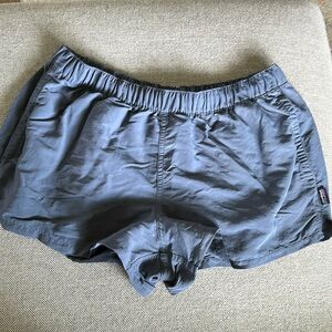 Patagonia women’s shorts M